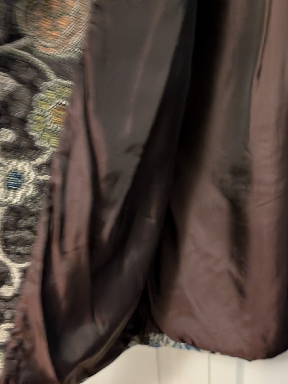 Jacquard Floral Long Women's Robe Coat in Earthy Shades with Multi-Color Accents - Picture 7 of 7